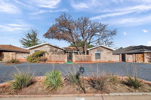 2304 Stutz Pl, Midland, TX, 79705-4930 | Card Image