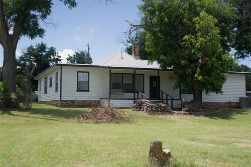 355 County Road 104, San Saba, TX, 76877-7719 | Card Image