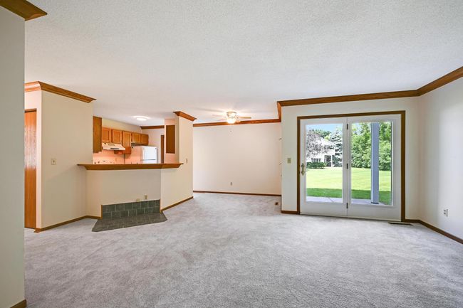 8710Photography-Web-Friendly-3551-Blue-Jay-Way-apt-107-Eagan-MN-55123-4.jpg | Image 7