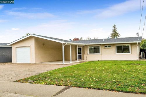 2140 Roskelley Dr, Concord, CA, 94519-2242 | Card Image