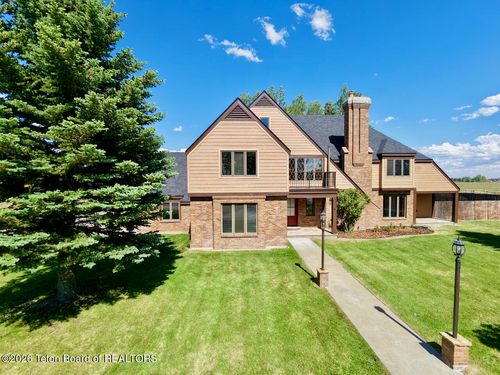 449 Country Club Ln, Pinedale, WY, 82941 | Card Image