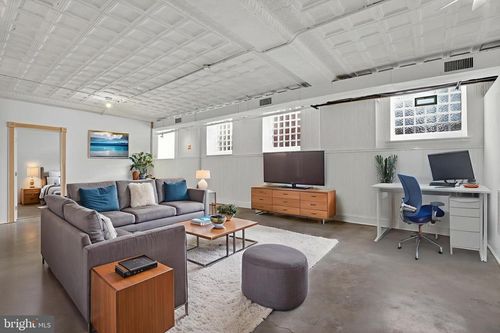 l-2512 E Lehigh Ave, PHILADELPHIA, PA, 19125-2324 | Card Image