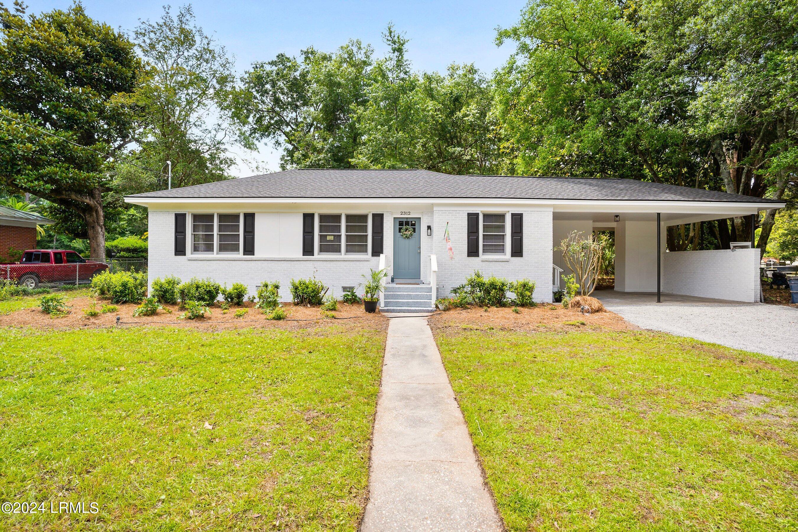 Waverly Way, Beaufort, SC 29902