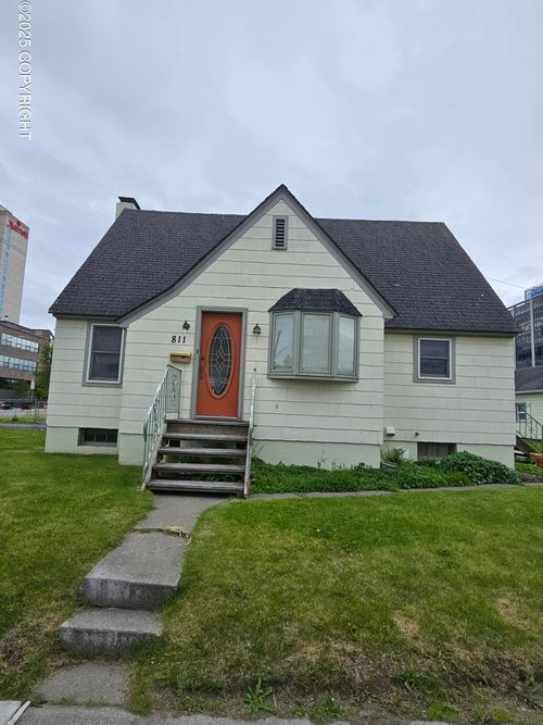 811 K St, Anchorage, AK, 99501-3358 | Card Image
