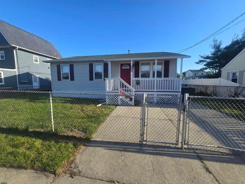 1510 N Arkansas Ave, Atlantic City, NJ, 08401-1602 | Card Image