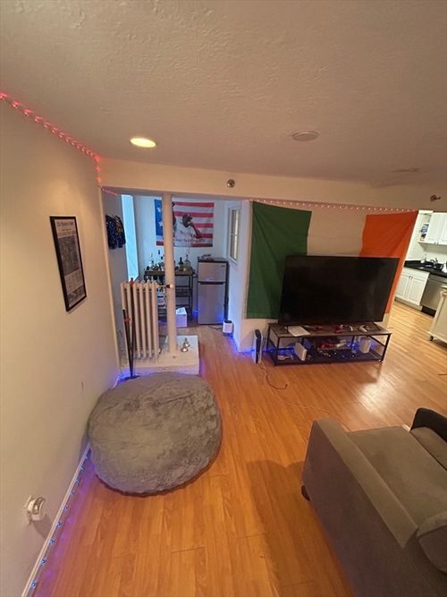 br-63 Hancock, Boston, MA, 02114 | Card Image