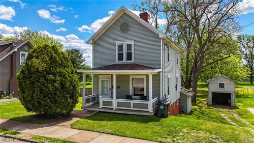 420 Phillips St, Marietta, OH, 45750-3430 | Card Image