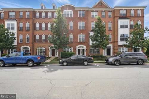 23465 Belvoir Woods Ter, ASHBURN, VA, 20148-7089 | Card Image