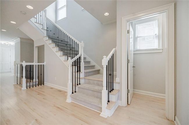 5210 Davenport Pl, Townhouse with 4 bedrooms, 5 bathrooms and 2 parking in Roswell GA | Image 45