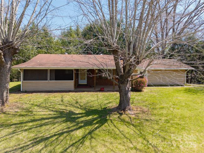 435 Upper Glady Fork Rd, House other with 2 bedrooms, 2 bathrooms and null parking in Candler NC | Image 33
