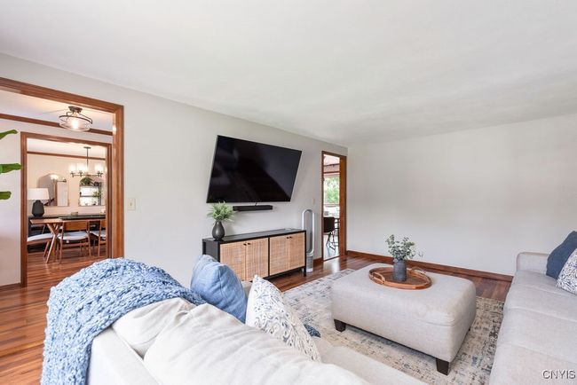 Main Living Room. | Image 4