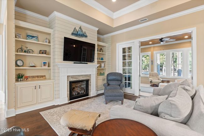 912 Oyster Pointe Dr, House other with 3 bedrooms, 4 bathrooms and 2 parking in Sunset Beach NC | Image 7