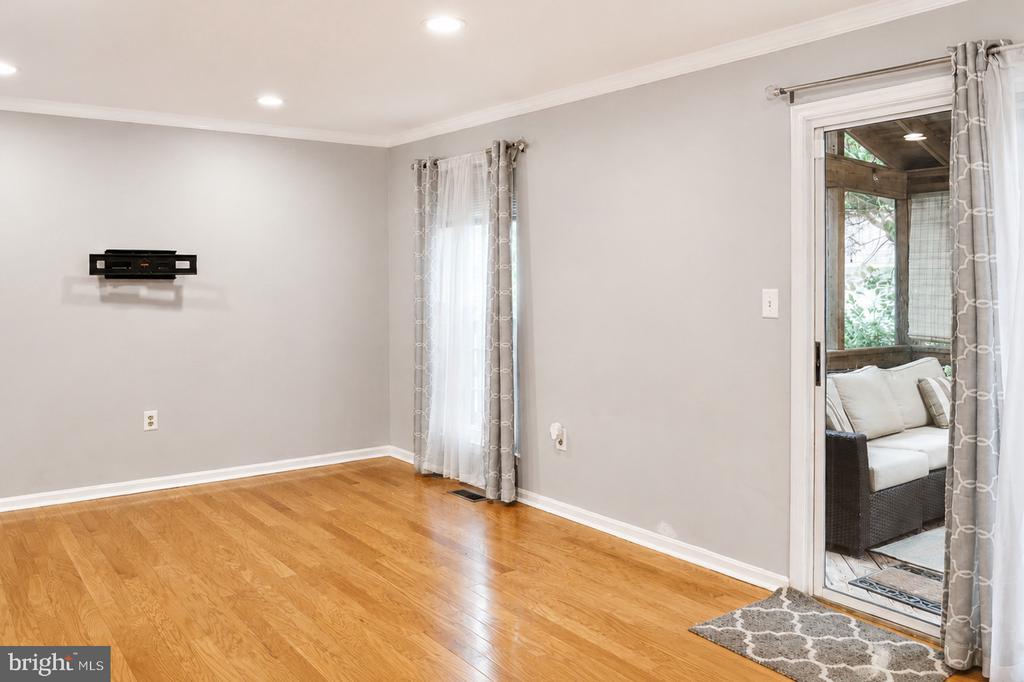 Residential Lease in GAITHERSBURG 4