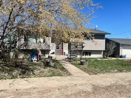 6 1 Ave S, Round Hill, AB, T0B3Z0 | Card Image