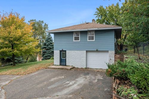18120 Jarl Ct, Lakeville, MN, 55044-7492 | Card Image