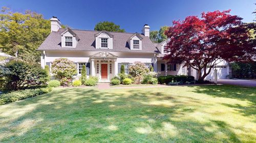 1902 Shore Dr, Erie, PA, 16505-2351 | Card Image