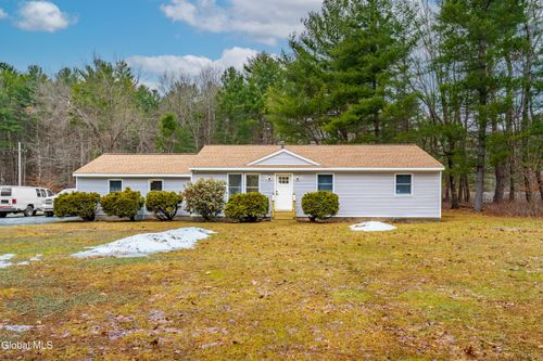 879 Master Street, Schaghticoke, NY, 12094 | Card Image