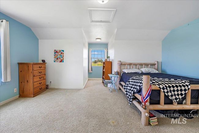 294 N 950 E, House other with 4 bedrooms, 3 bathrooms and 2 parking in Declo ID | Image 33