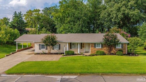 7588 Broadview Dr, Newburgh, IN, 47630-2870 | Card Image