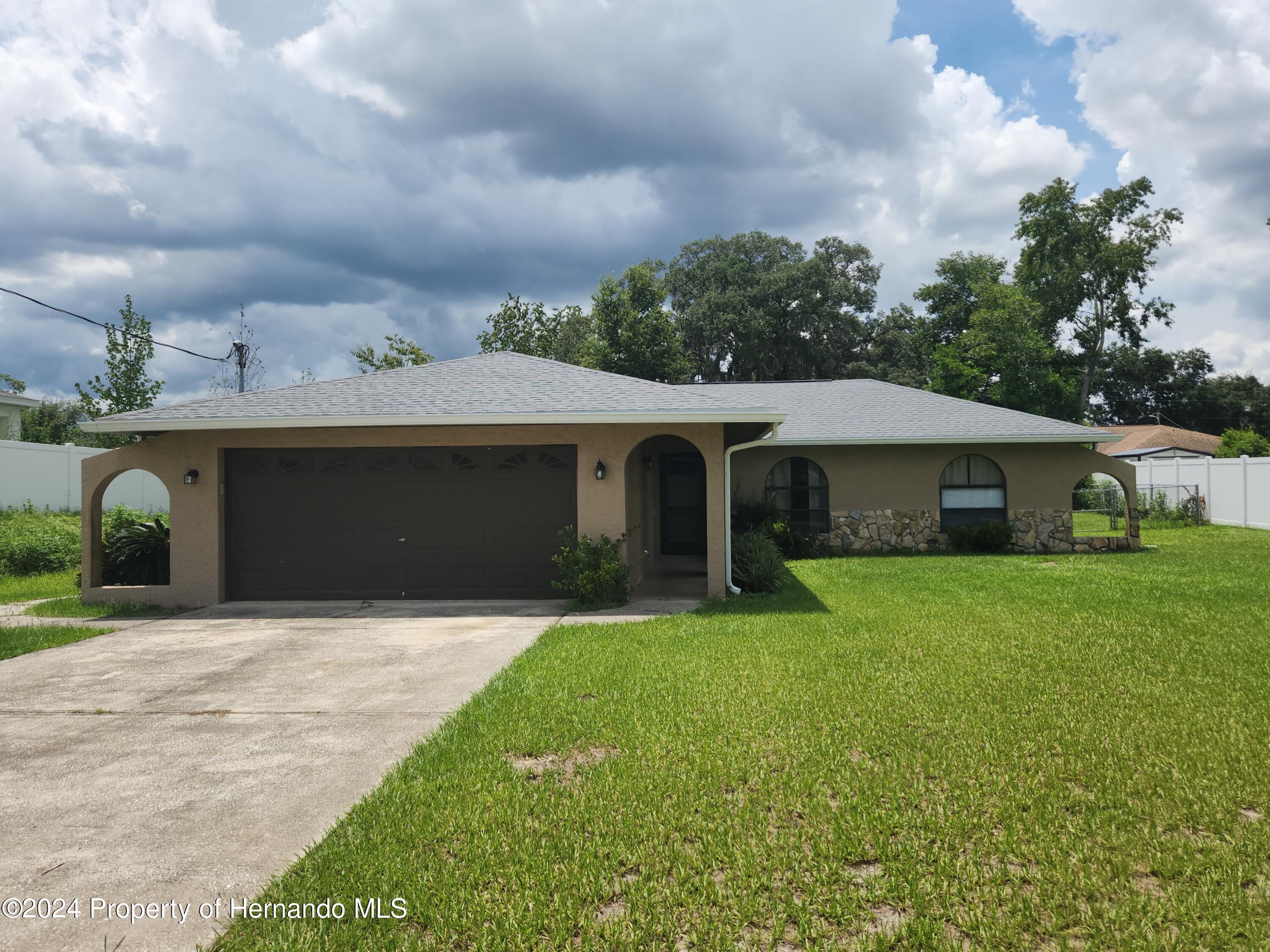 Hawthorne Rd, Spring Hill, FL 34609