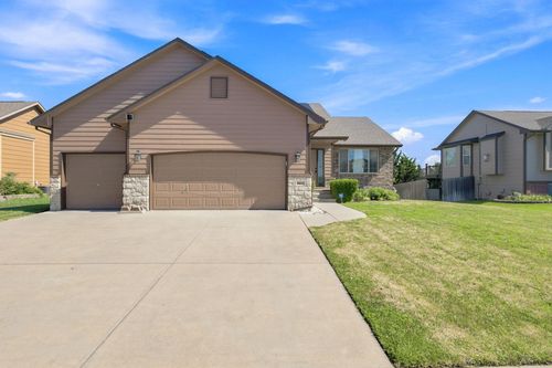 10614 E Zimmerly St, Wichita, KS, 67207 | Card Image