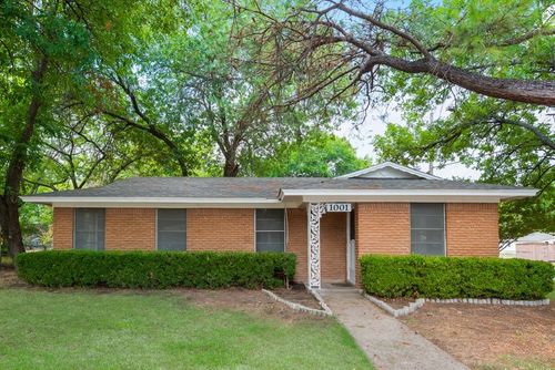 1001 S Carlton St, Ennis, TX, 75119-5711 | Card Image