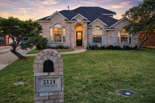 2121 Cantura Dr, Mesquite, TX, 75181-4652 | Card Image