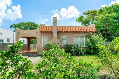 3906 Greenwood Ave, West Palm Beach, FL, 33407-4030 | Card Image