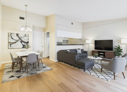 apt-101-616 W 51st St, Austin, TX, 78751-2335 | Card Image