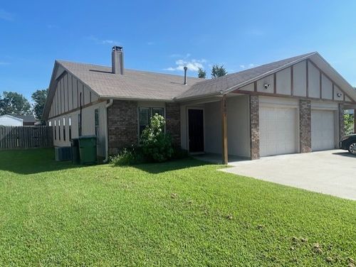 3407 W Wood St, Rogers, AR, 72756-1709 | Card Image