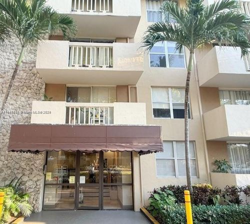 apt-143-1800 Sans Souci Blvd, North Miami, FL, 33181-3067 | Card Image