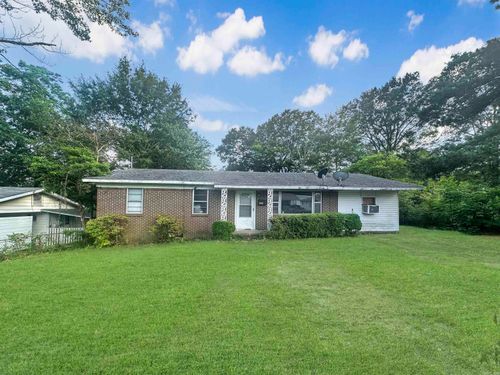 1911 Robert E Lee St, Malvern, AR, 72104-4775 | Card Image