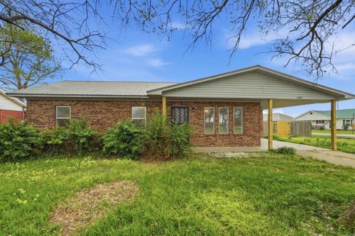 1008 Deanna Dr, Lake City, AR, 72437-9624 | Card Image