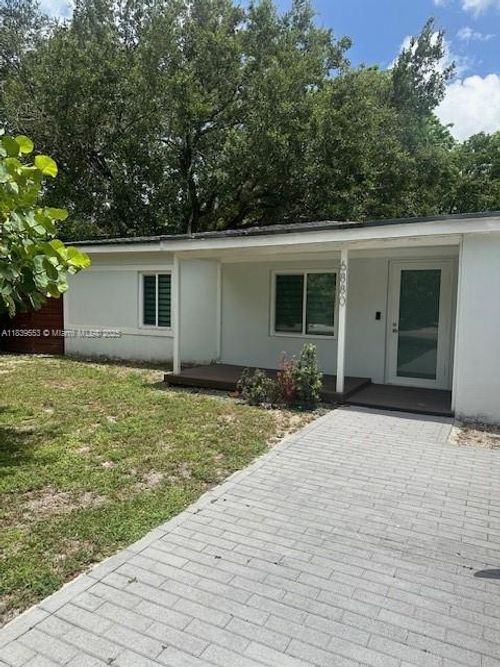 0-6880 Sw 77th Ter, South Miami, FL, 33143-4431 | Card Image