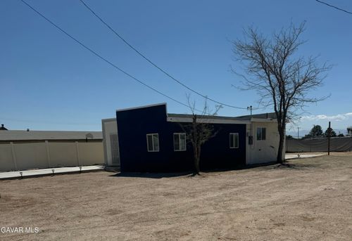 2050 Poplar St, Rosamond, CA, 93560-7659 | Card Image