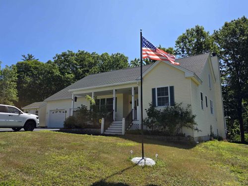 81 Hare Rd, Milton, NH, 03851-4712 | Card Image