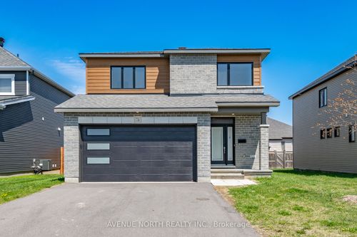 756 Namur St, Embrun, ON, K0A1W0 | Card Image