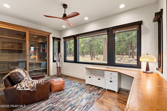 Office/Den/Library | Image 68