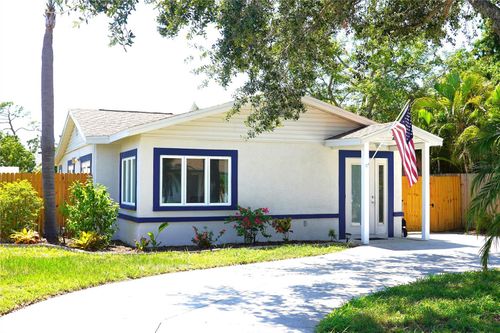 204 36th St W, Bradenton, FL, 34205-2537 | Card Image