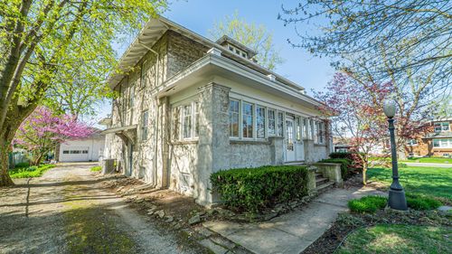 531 E Joliet St, Crown Point, IN, 46307-4062 | Card Image