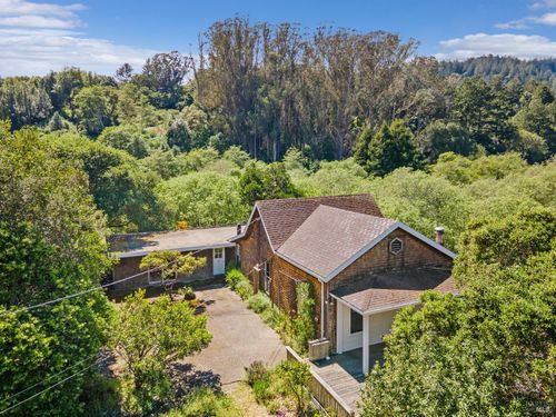 5955 Shoreline Hwy, Bolinas, CA, 94924-9711 | Card Image