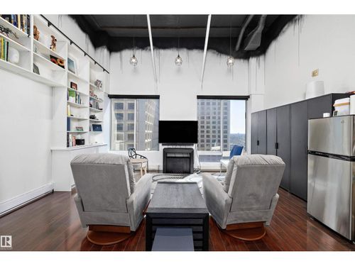 10024 Jasper Ave Nw, Edmonton, AB, T5J1R9 | Card Image