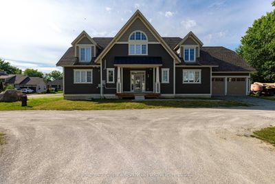 47 Marina Village Dr, Condo with 4 bedrooms, 3 bathrooms and 4 parking in Port Severn ON | Image 1