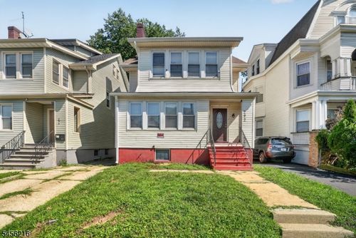 292 N Maple Ave, East Orange, NJ, 07017-4505 | Card Image