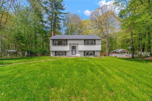 101 Augsburg Drive, Attleboro, MA, 02703 | Card Image