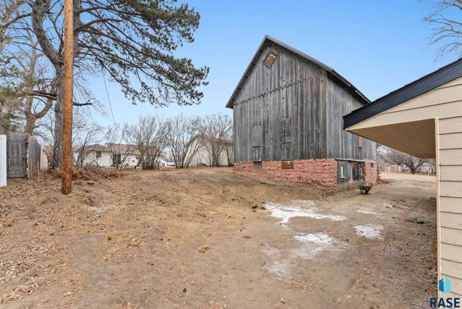 711 Dakota Ave, Townhouse with 3 bedrooms, 3 bathrooms and null parking in Dell Rapids SD | Image 32