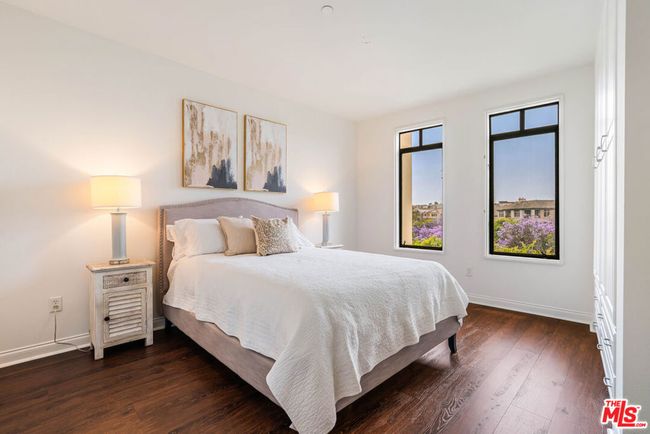 APT-335 - 5625 Crescent Park W, Condo with 2 bedrooms, 3 bathrooms and 2 parking in Playa Vista CA | Image 14