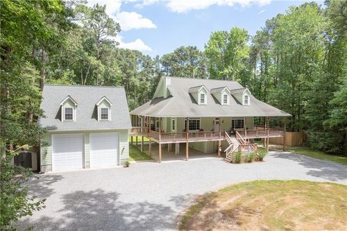 729 Potato Neck Rd, Port Haywood, VA, 23138-2095 | Card Image