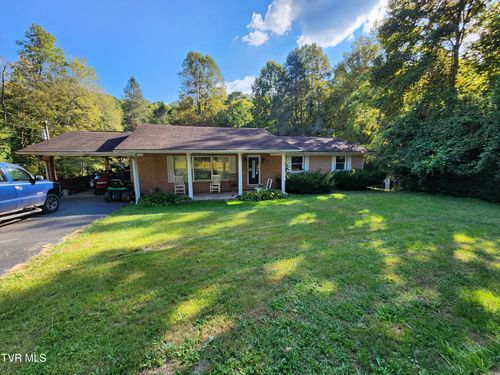 6219 Laurel Grove Rd, Norton, VA, 24273-3647 | Card Image