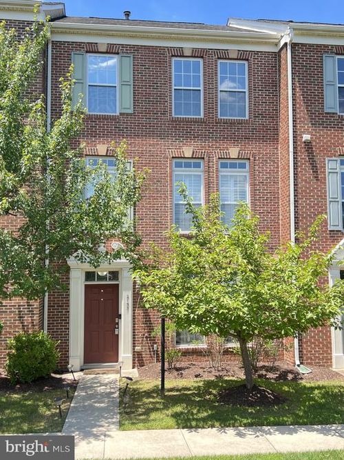 2153 Potomac Club Pkwy, WOODBRIDGE, VA, 22191-4079 | Card Image